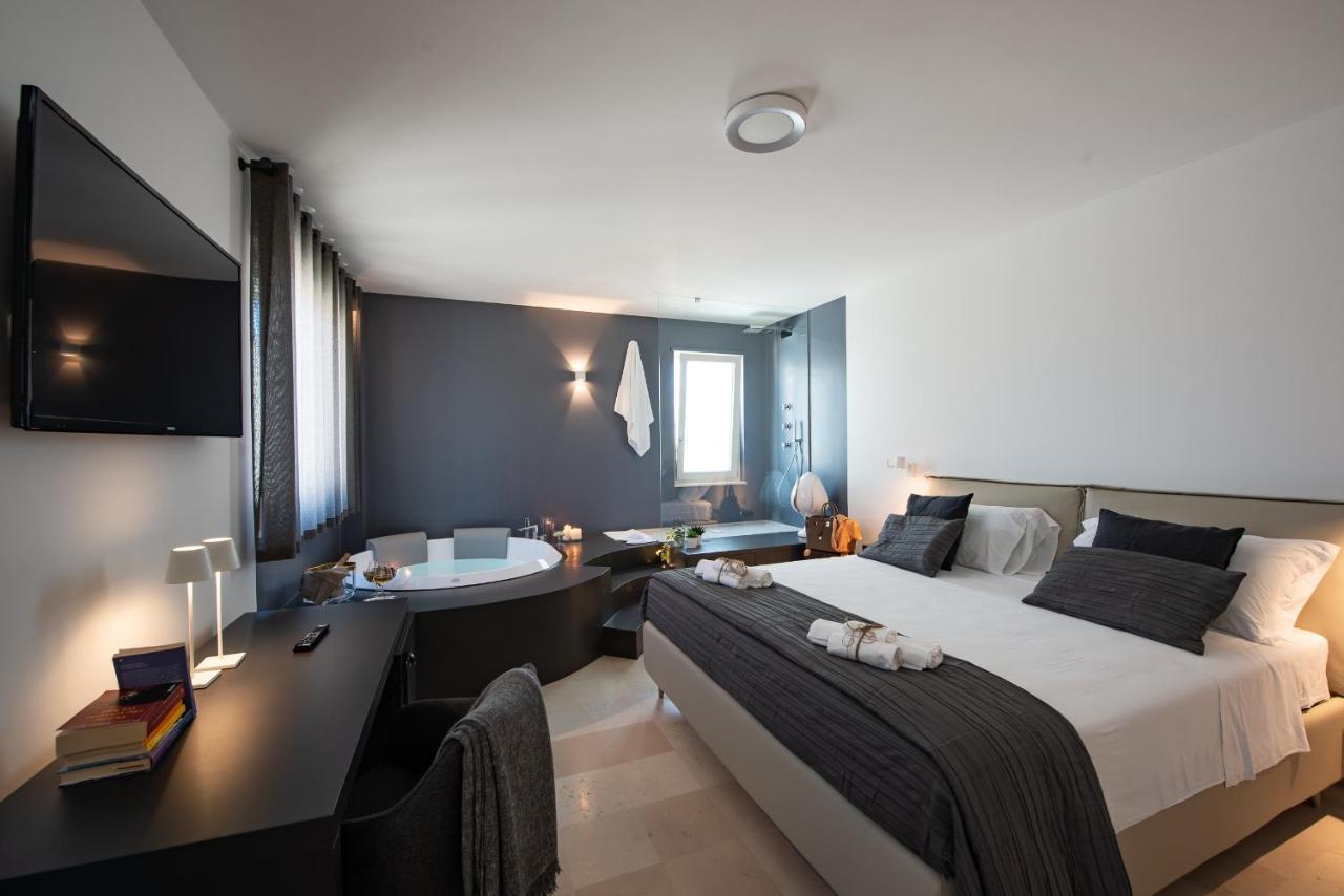 Suite1212 - Rattazzi โมโนโปลี ภายนอก รูปภาพ